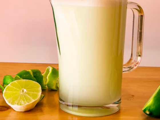 Jarra de limonada natural